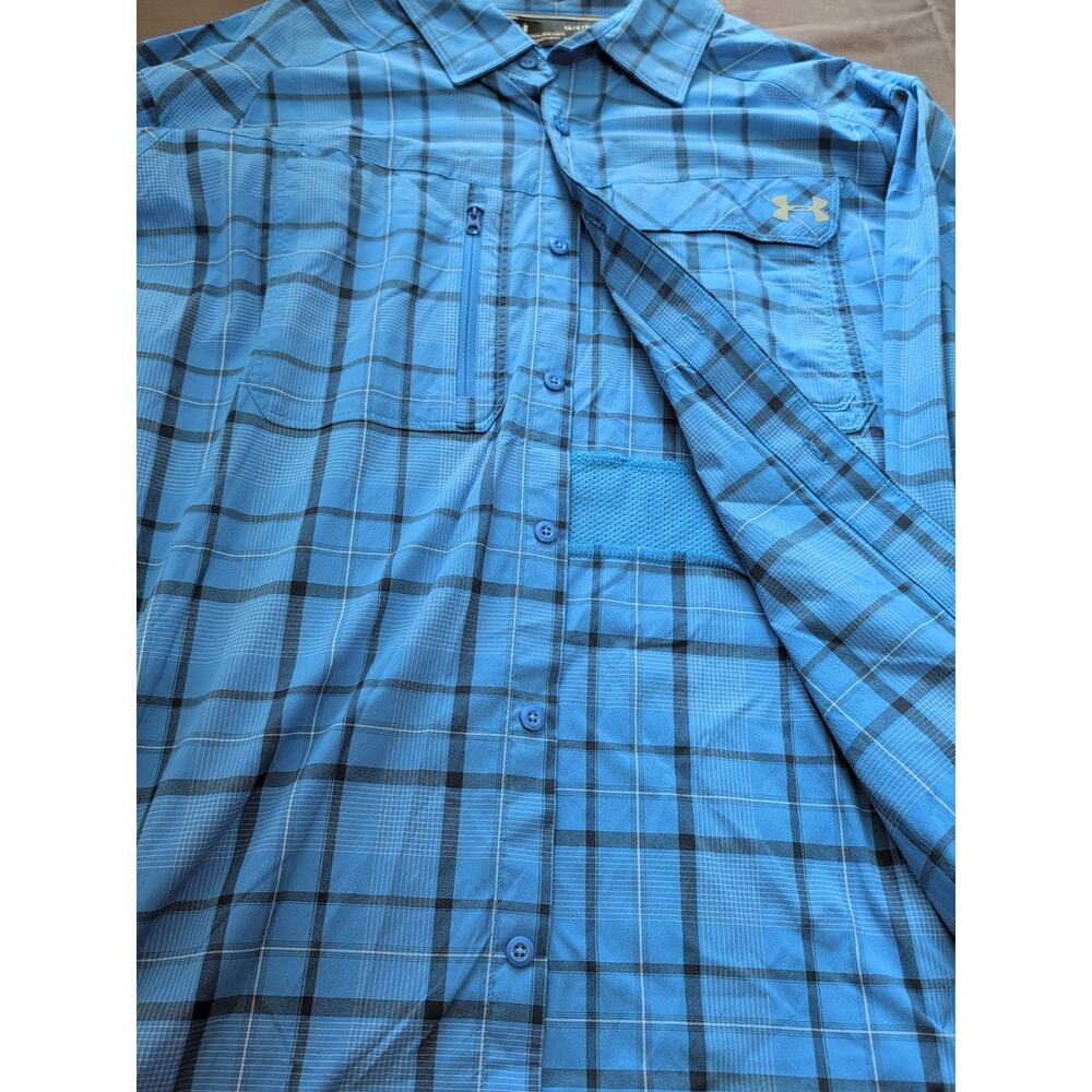 Under Armour Style # 1290746 Fish Hunter Long Sleeve Blue Plaid Shirt Vented L